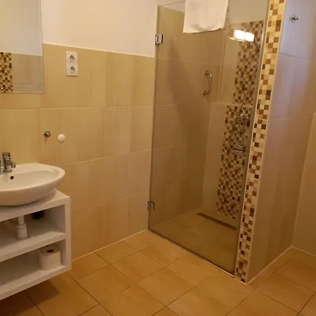 Orchidea Apartament *