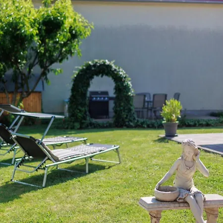 アパート Orchidea